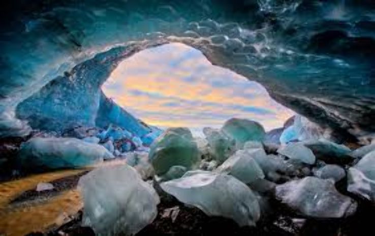 Skaftafell Ice Cave Trip Packages